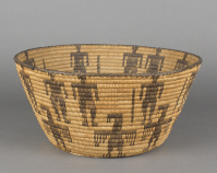 Pima%20artist%2C%20%3Cb%3E%3Ci%3E%20Basket%3C%2Fi%3E%3C%2Fb%3E%2C%20ca.%201920%2C%20willow%20and%20natural%20dyes%2C%20Gift%20of%20Captain%20Homer%20T.%20Shaver%2C%20no%20known%20copyright%20restrictions%2C%2055.234